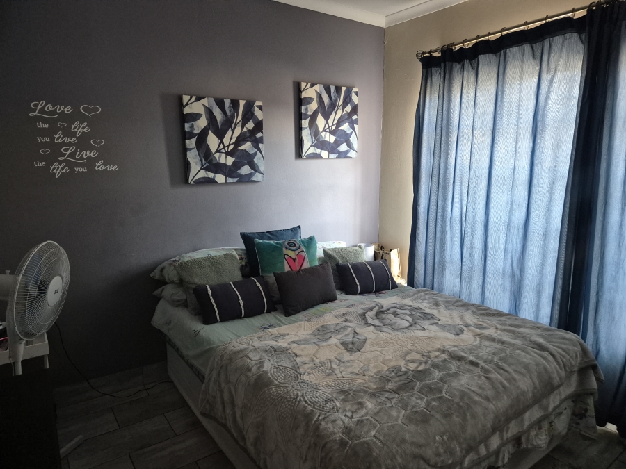 3 Bedroom Property for Sale in Elandia North West